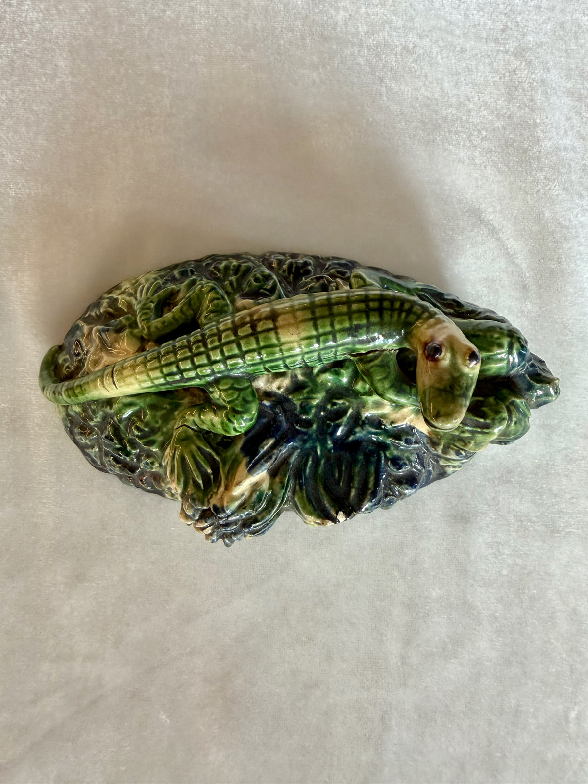 Crocodile Palissy Majolica Figurine