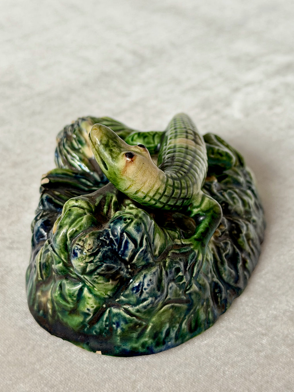 Crocodile Palissy Majolica Figurine