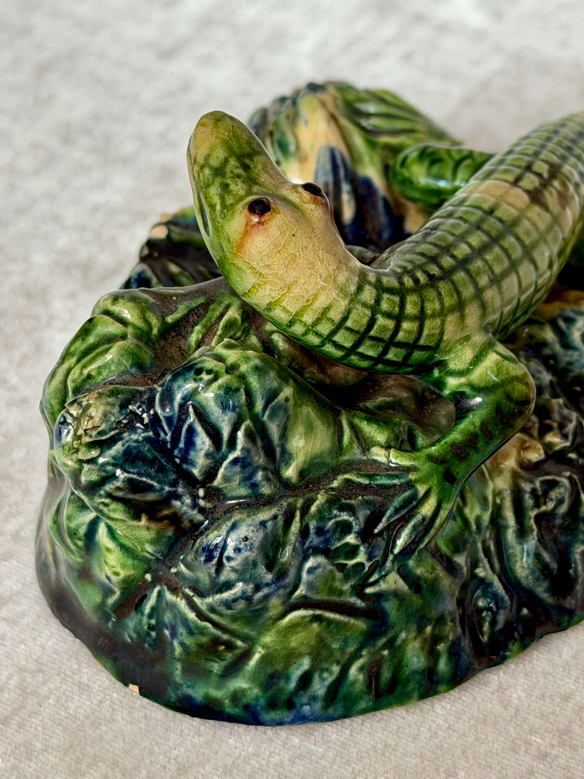 Crocodile Palissy Majolica Figurine